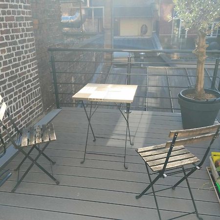 Appartement T2 Sur La Place Du Marche De Wazemmes Lille Exterior foto
