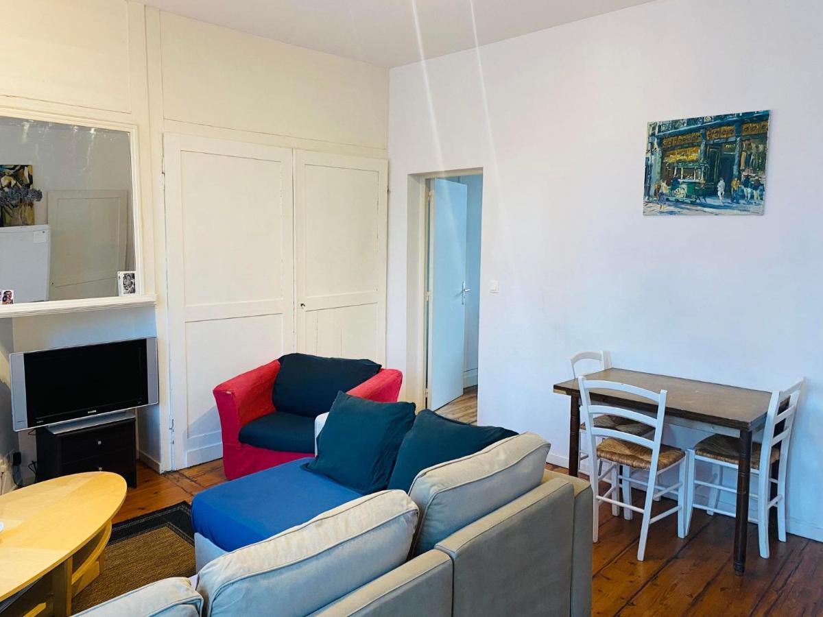Appartement T2 Sur La Place Du Marche De Wazemmes Lille Exterior foto