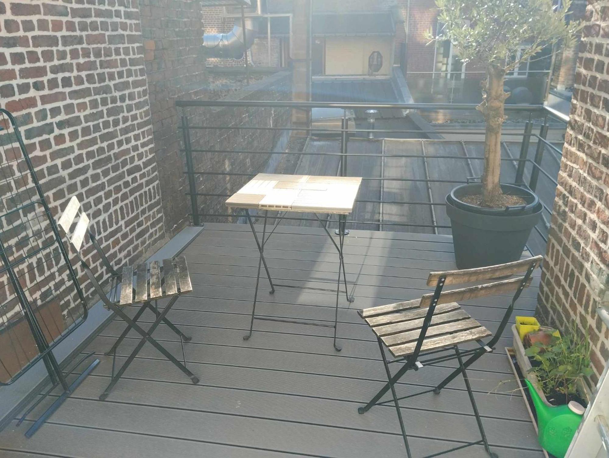 Appartement T2 Sur La Place Du Marche De Wazemmes Lille Exterior foto